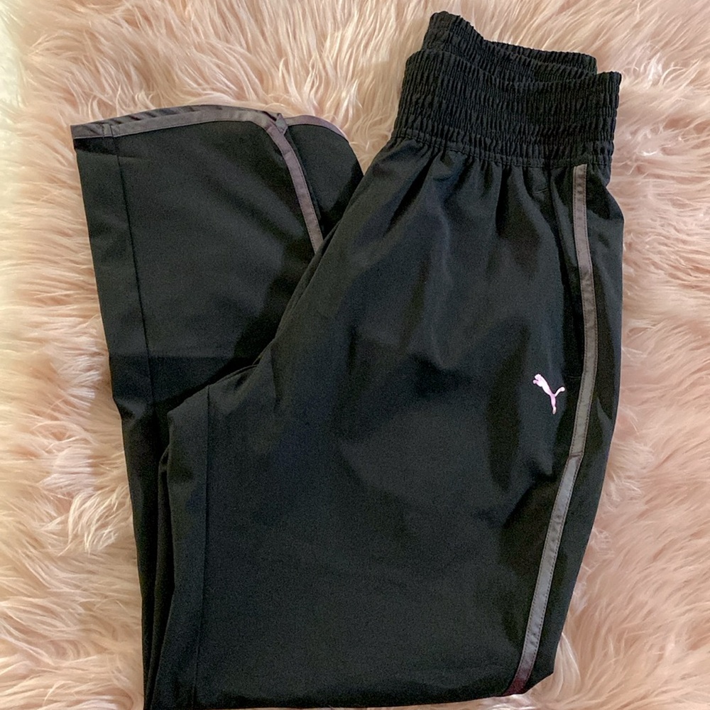 Puma | Lightweight Joggers